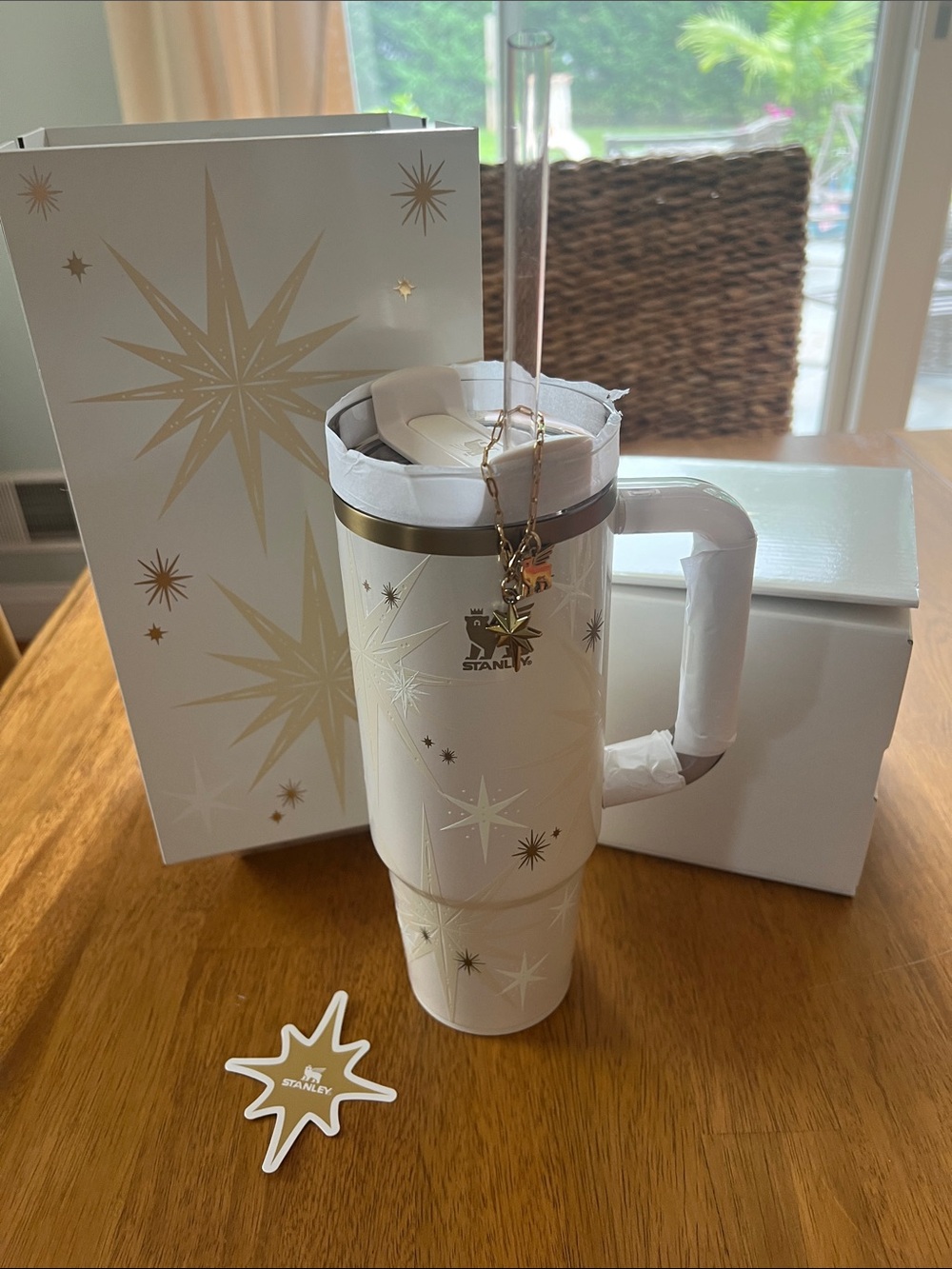 Stanley White & Gold Starlight Shimmer Quencher Tumbler Handle and Charm NIB